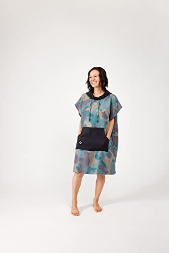 Nomadix Changing Poncho - XS - Quick Dry & Absorbent Hooded Surf & Swim Poncho - Sewn Sides for Private Changing - Front Pocket Storage - Made from Post-Consumer Recycled Materials - Camo Green2