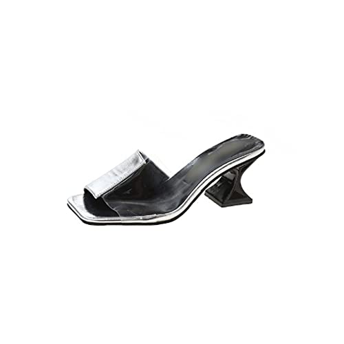 Mules transparentes à talon bas pour rayonner en terrasse cet été