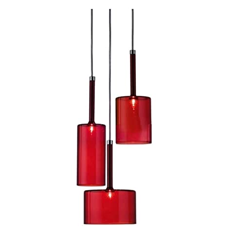 Lustre en cristal au design minimaliste pour une chambre cosy