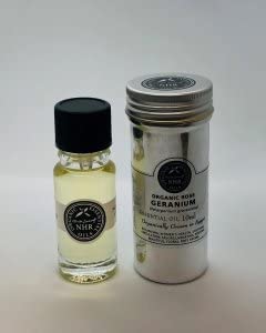 Olio essenziale di geranio biologico - Bourbon (Pelargonium graveolens roseum) /Aceite essenziale di geranio bourbon organico (Pelargonium graveolens roseum) () NHR Organic Oils
