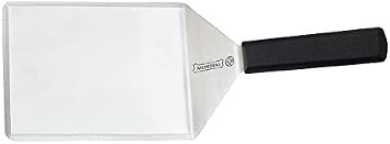 Mundial 5698HH Heat Resistant Steak and Hamburger Turner/Spatula 6-inch by 5-inch with Black Handle