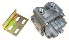 BP-R1 Bobtail Brake Proportioning Relay Valve Compatible with: Bendix 065146
