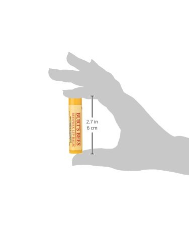 Burt's Bees 100% Natural Moisturizing Lip Balm, Original Beeswax with Vitamin E & Peppermint Oil – 1 Tube