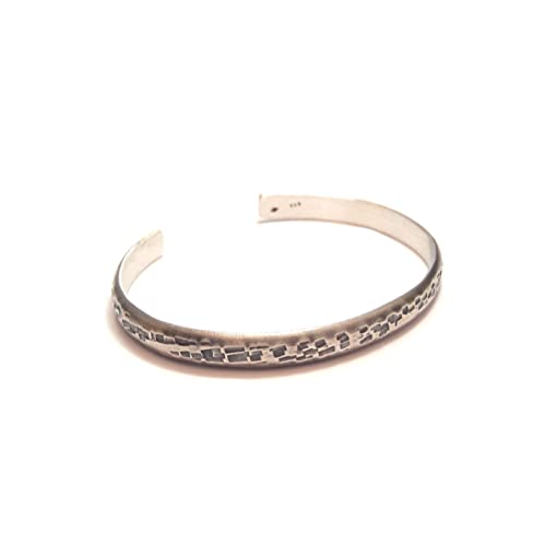 Bracelet ethnique en argent massif fait main au design jonc unique