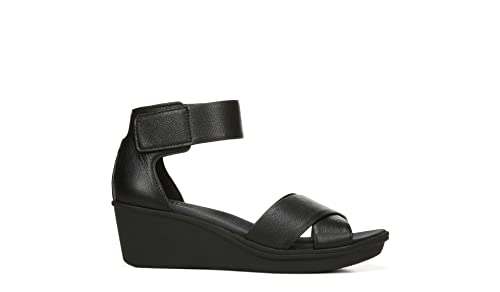 Naturalizer Women's Riviera Sandal4