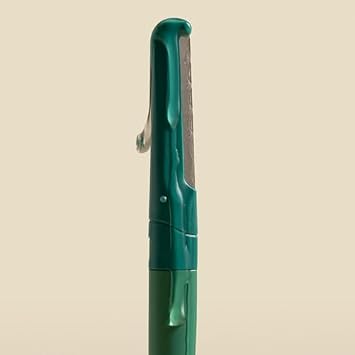 Barefaced Facial Shaving Razor and Refills | Stainless Steel Dermaplaning Tool for Smoother, Brighter Skin - Removes Peach Fuzz & Dead Skin, Improves Skincare Absorption