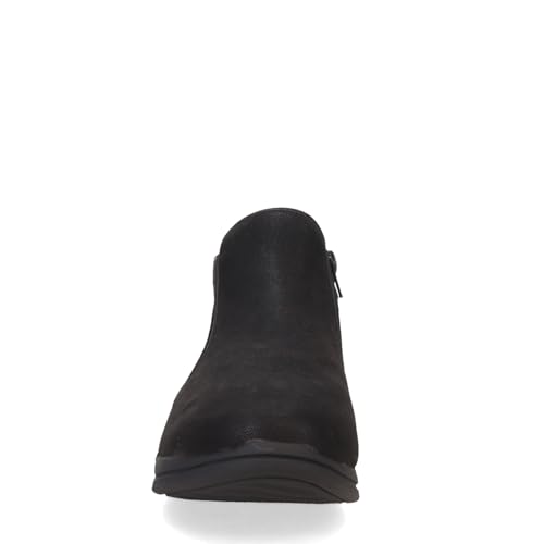 Clarks Women's Breeze Clover Ankle Boot4