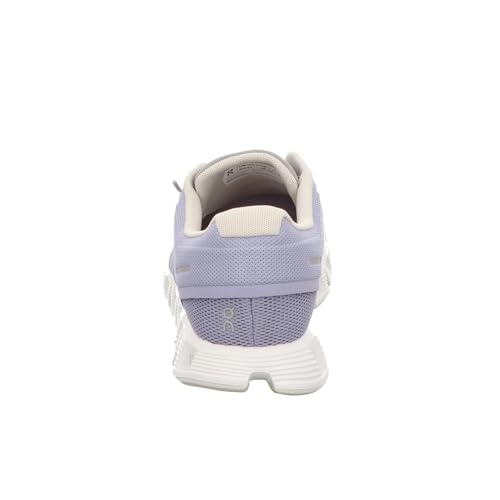 Image of On Women's Cloud 5 Sneakers