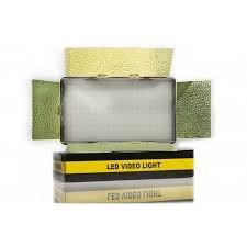 VOKING LED VK-VL700 BR 700 LED PROFESSIONALE CON TELECOMANDO TEMPERATURA COLORE VARIABILE 3200-5600