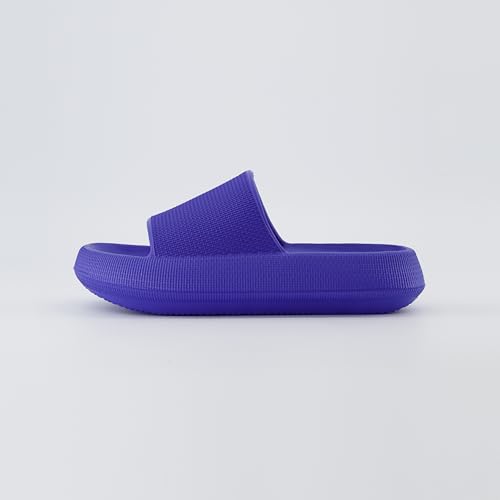 CUSHIONAIRE Women's Feather cloud recovery slide sandals with +Comfort