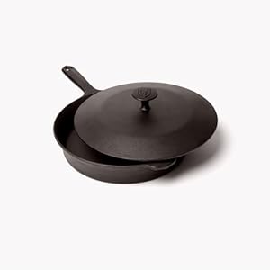Field Company No.8 Skillet and Matching No.8 Cast Iron Skillet Lid