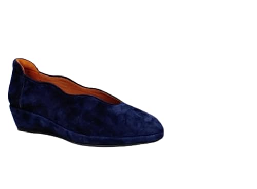 L'Amour des Pieds Women's Bellara Pump