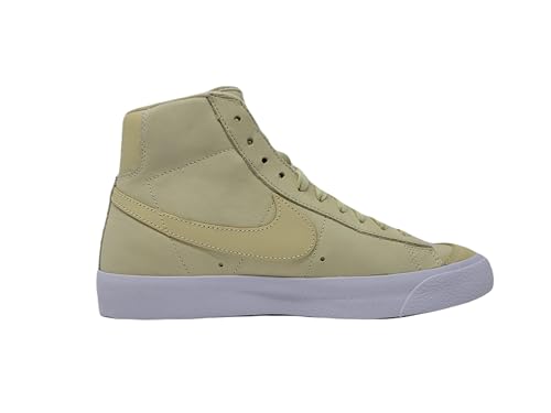 Image of Nike Men's Blazer Mid '77 VNTG Basketball Shoes