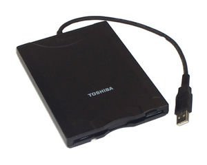 Amazon | 東芝TOSHIBA USB 3.5インチ外付けFDD PA3214U-2FDD | 東芝 