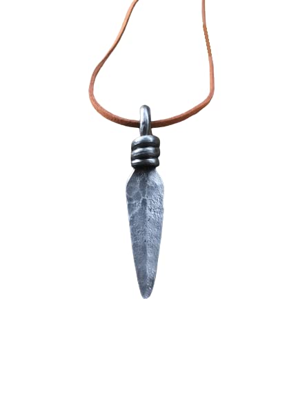 Collier forge médiéval historique avec pendentif viking en fer de lance