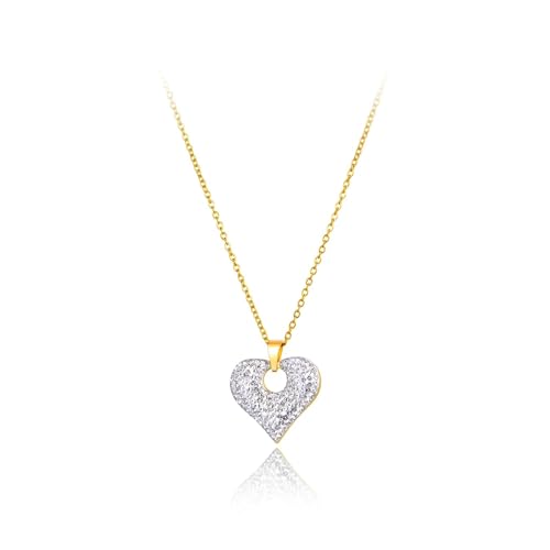 Pendentif coeur étincelant et sa chaîne de cou design raffiné