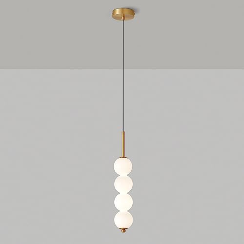 Luminaire suspendu cuisine avec 5 globes de verre blanc et plafonnier or