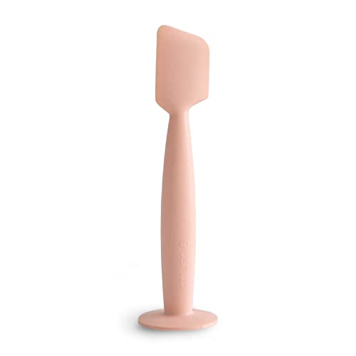 Image of mushie Diaper Cream Applicator Soft Silicone with Suction Base (Blush)