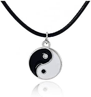 LAFATINA Black Goth Pentacle Choker Necklace for Women Teen Girls Punk Amulet Star Collar Neckband for Halloween Costume Jewelry