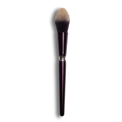 Anisa Beauty Tapered Highlighter Brush