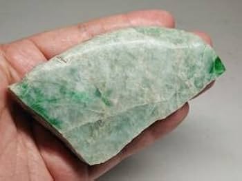 Amazon.co.jp: 鮮緑 200g 翡翠 原石 ヒスイ 鉱物 鑑賞石 糸魚川