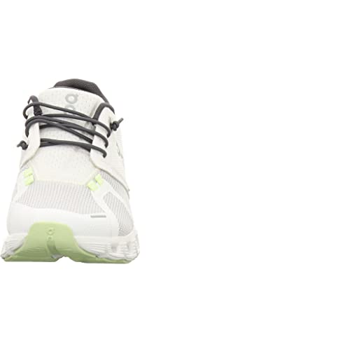 Image of On Women's Cloud 5 Sneakers