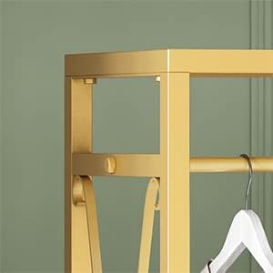 Miniatura 9 de TIEOU Percheros de ropa modernos dorados independientes, perchero de ropa dorado con estantes para boutiques, perchero resistente para colgar ropa,
