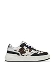 Las Court Flag Cow de D.Franklin mezclan la herencia deportiva con una actitud atrevida a través de su estampado de vaca en blanco y negro. Una zapatilla hecha para ocupar espacio en voz alta. El exterior de piel, combinado con paneles textiles y refuerzos sintéticos, garantiza durabilidad y un atractivo sobresaliente