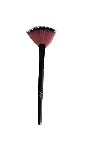 Cameo Professional Fan Brush