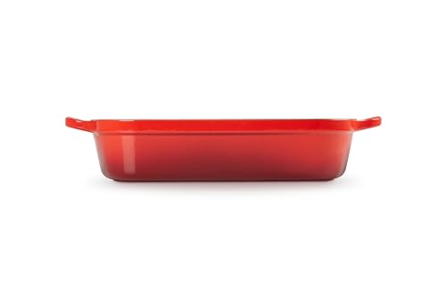 Le Creuset Signature Cast Iron Rectangular Roaster 33 cm Cerise