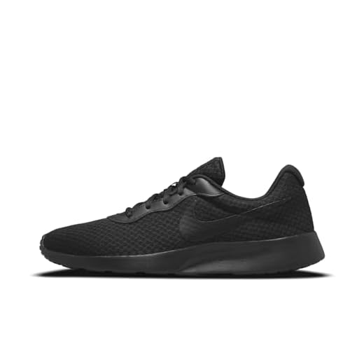 Nike Herren Tanjun Walking-Schuh, Black/Black-Barely Volt, 44 EU