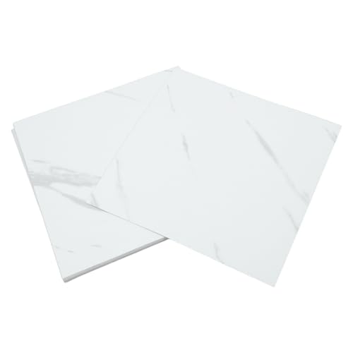 Revêtement sol PVC pose facile dalles adhésives marbre blanc pour rénover un sol usé