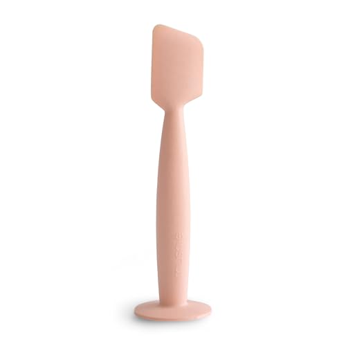 Image of mushie Diaper Cream Applicator Soft Silicone with Suction Base (Blush)