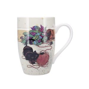 KIUB Large Rounded Porcelain Mug - Cat Playing with a Ball of Wool - Height 12 cm - Capacity 490 ml - Assorted Box