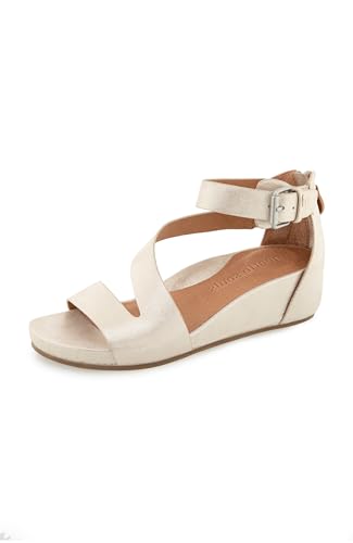 Image of Gentle Souls by Kenneth Cole Women's Gwen