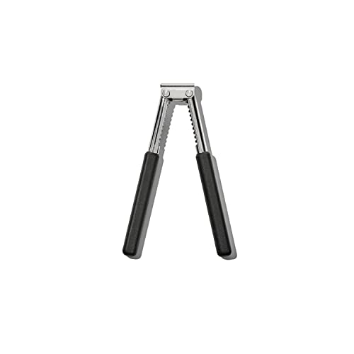 OXO Good Grips Seafood & Nut Cracker by OXO - Used condition - US$12.97