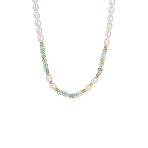Collier perle femme à porter au quotidien avec pendentif cœur fin