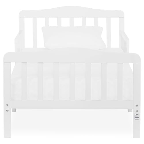 Image of Dream On Me Classic Design Toddler Bed, GREENGUARD Gold, White