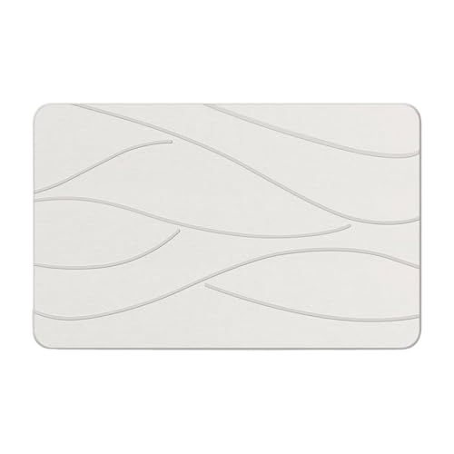 Comptoir de cuisine propre grâce au tapis de bain absorbant