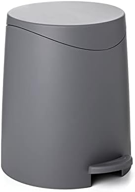 Superio Bote de basura pequeño con tapa de 3 litros gris mini cubo de basura de plástico de 075 galones moderno cubo de basura de tapa plana con