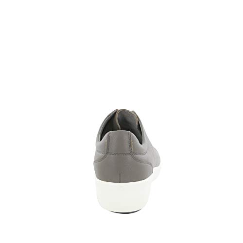 TRAQ by Alegria Cliq Womens Smart Walking Shoe3