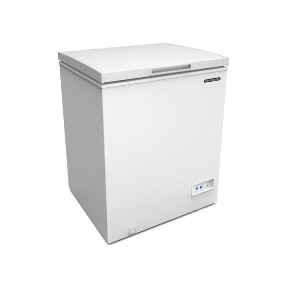 5.0 Cu. Ft. Chest Freezer With External Temperature Control & Removable Basket – Manual Defrost, White on Fridge.com - View 4