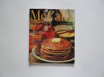 Paperback McCall's Practically Cookless Cookbook Book