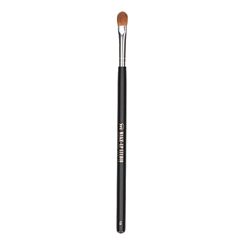 Eyeshadow Brush 15 Medium Slim pinceau paupières Make-Up Studio pour maquillage des yeux femme