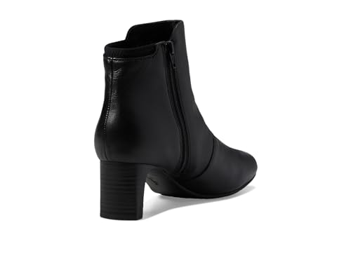 Clarks Women's Kyndall Faye Fashion Boot, Black Leather, 7
