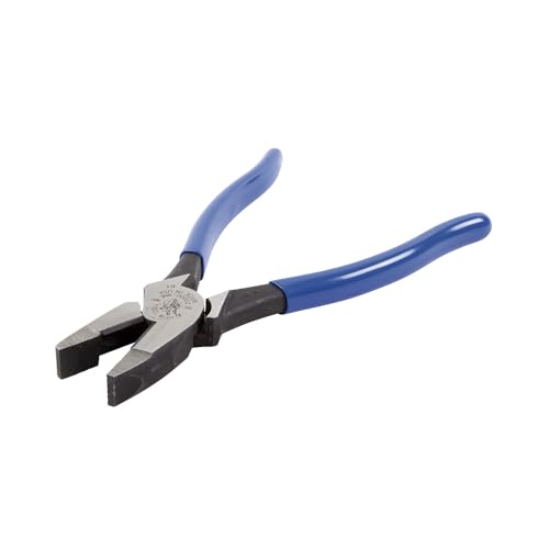 Image of Klein Tools D2000-9NE Side Cutter Linemans Pliers, Made in USA, Cut ACSR, Screws, Nails, Hard Wire, 9-Inch Electrical Pliers