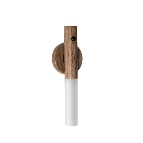 Applique murale LED bois de frêne pour illuminer les pièces sombres
