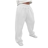 Poches Latérales Fonctionnelles: Équipé de deux poches latérales profondes, ce pantalon chauffant homme permet de sport facilement vos essentiels comme le téléphone, les clés le portefeuille, en toute sécurité.