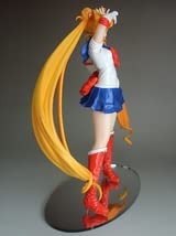 月野 うさぎ　美少女戦士セーラームーン　ガレージキット　フィギュア Amazon.co.jp: セーラームーン 月野うさぎ ガレージキット