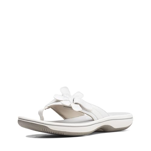 Image of Clarks Women's Brinkley Flora Cloudsteppers Flip-Flops
